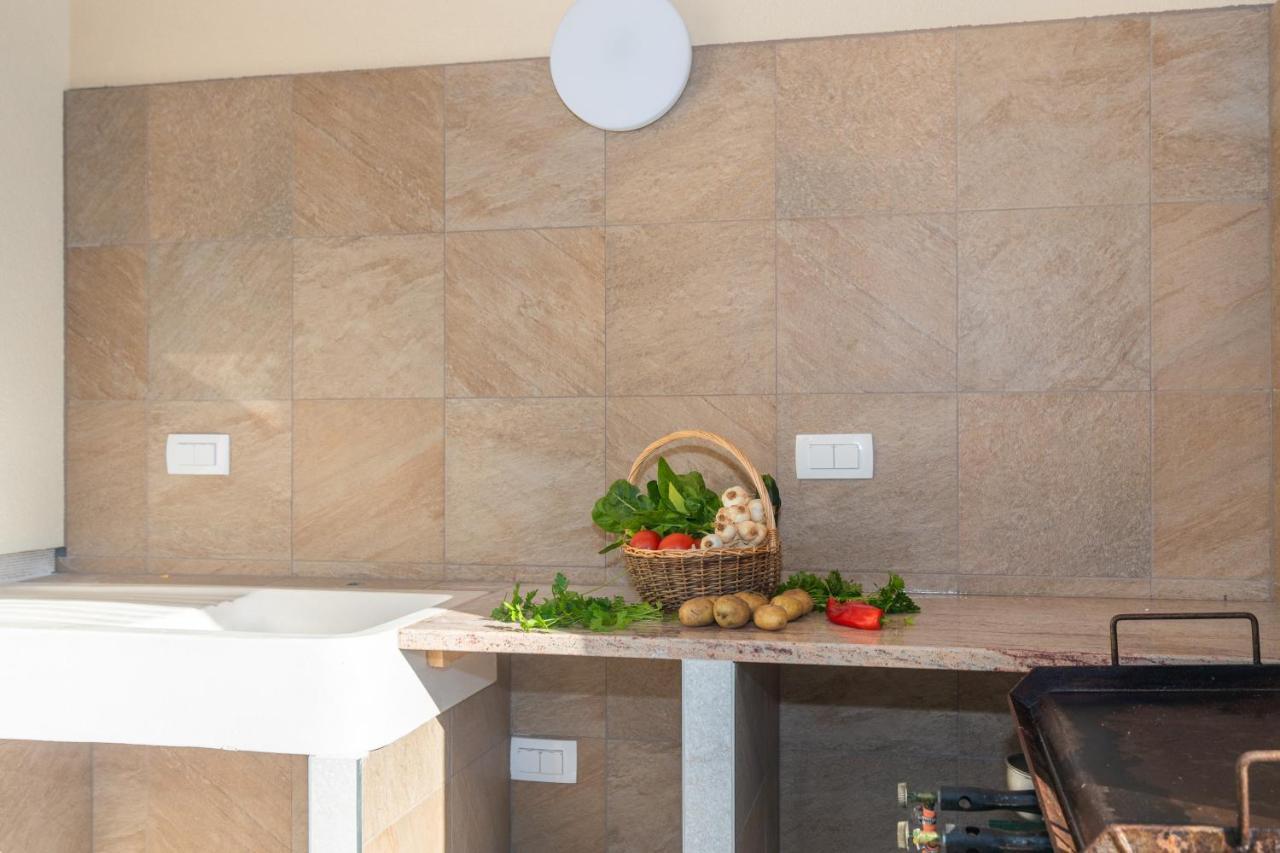 Apartman Ivona U Prizemlju Малинська Екстер'єр фото